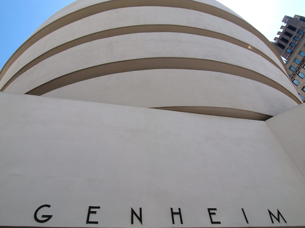 Solomon R. Guggenheim Museum ソロモン・R・グッゲンハイム美術館 - NEW YORK, USA